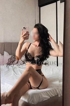 Bella Escort